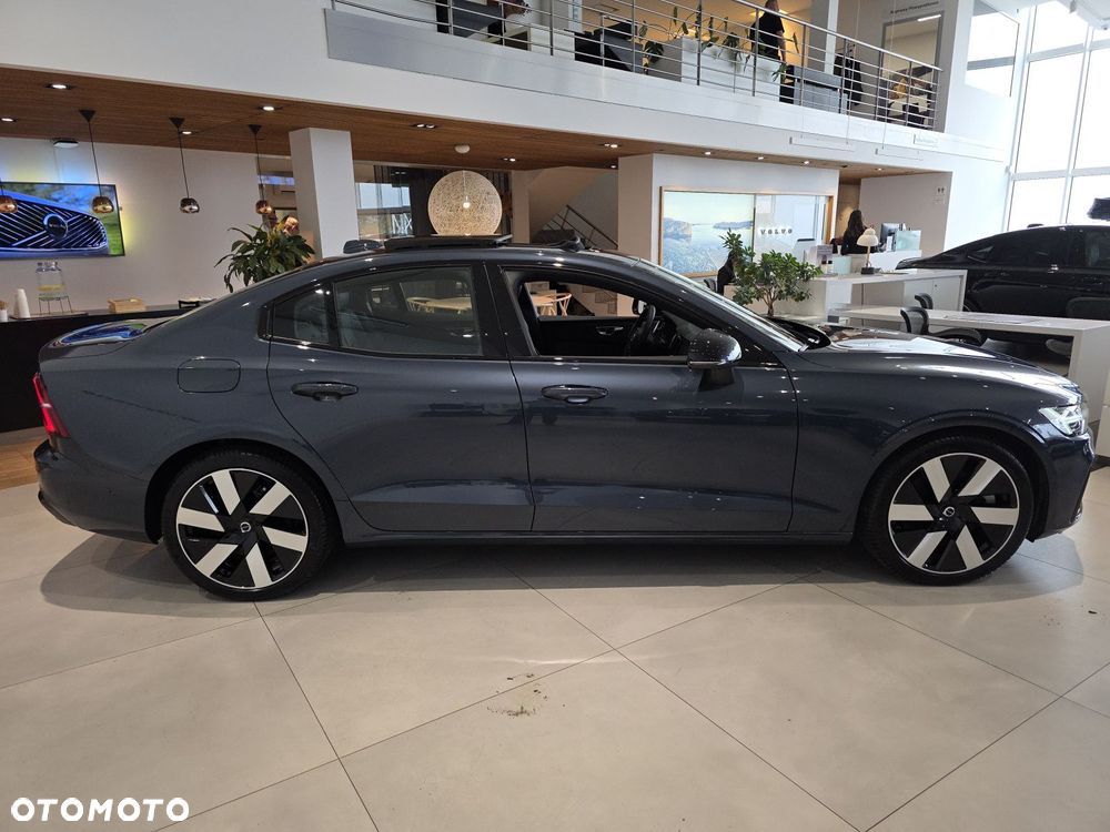 Volvo S60 - 4
