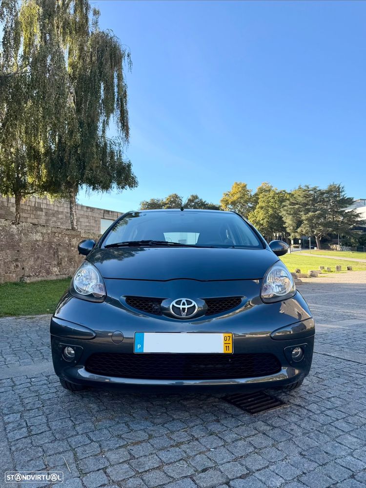 Toyota Aygo 1.0 + AC - 2