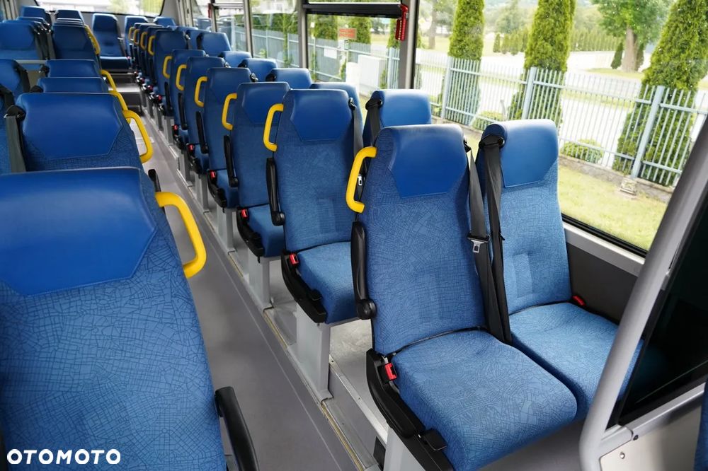 Irisbus CROSSWAY / EURO 6 / DŁUGOŚĆ- 10,5 M / - 28