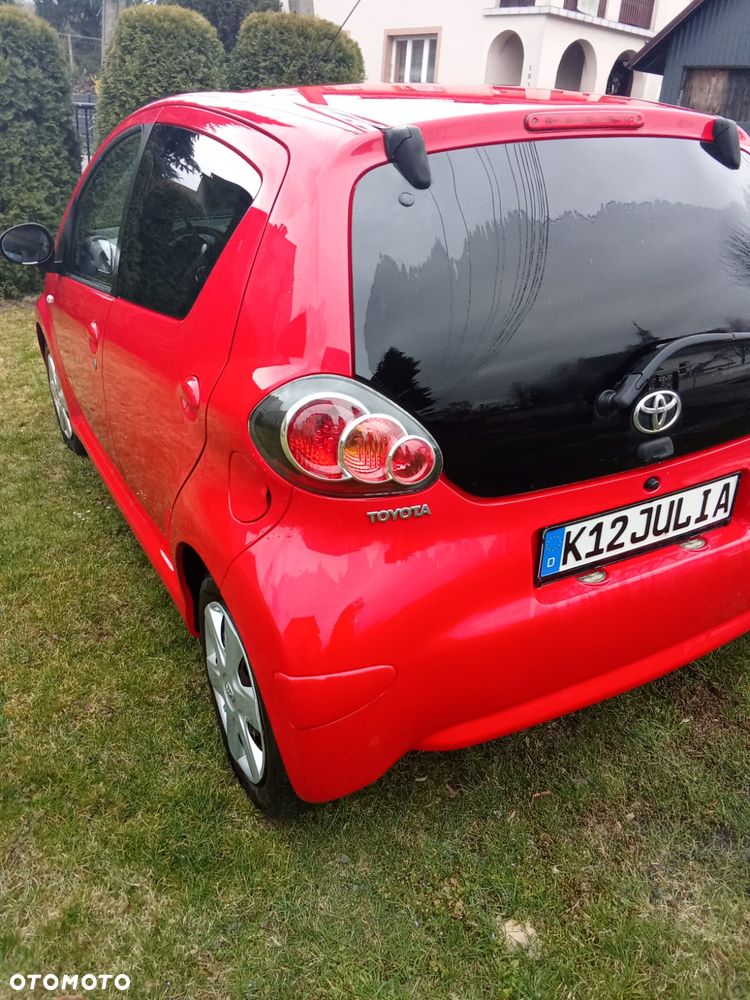 Toyota Aygo Blue - 3