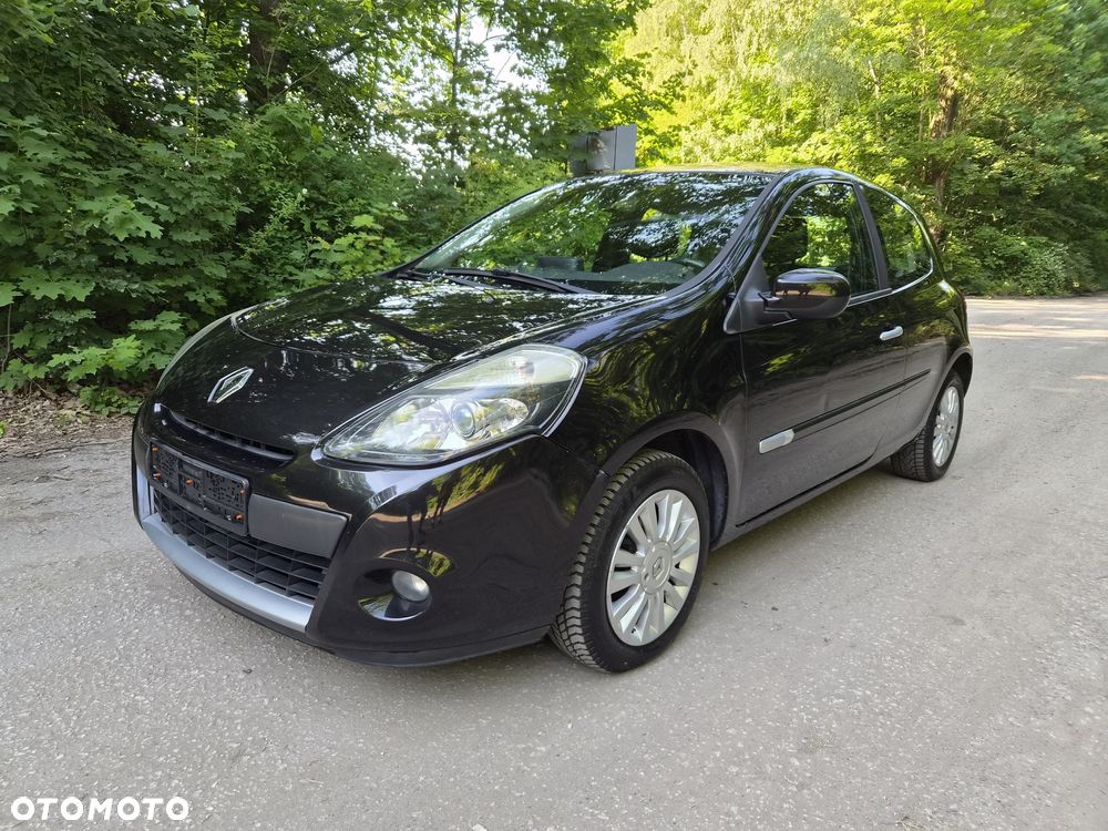Renault Clio - 2