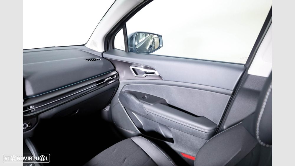 Kia Sportage 1.6 T-GDi PHEV Tech — fotografia 18