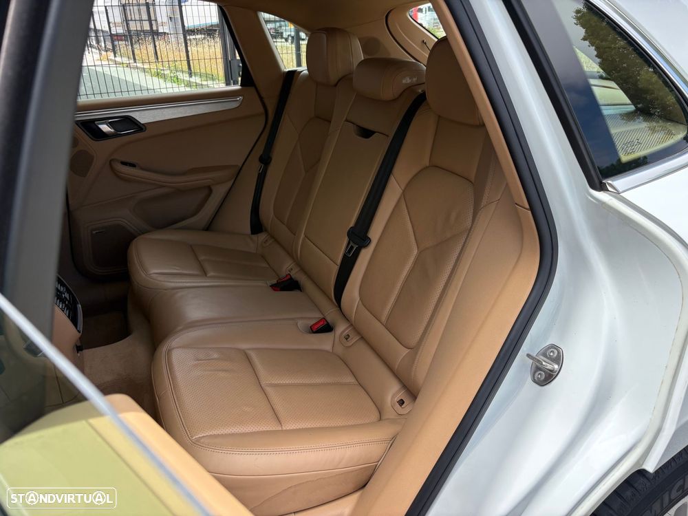 Porsche Macan S All Weather - 12