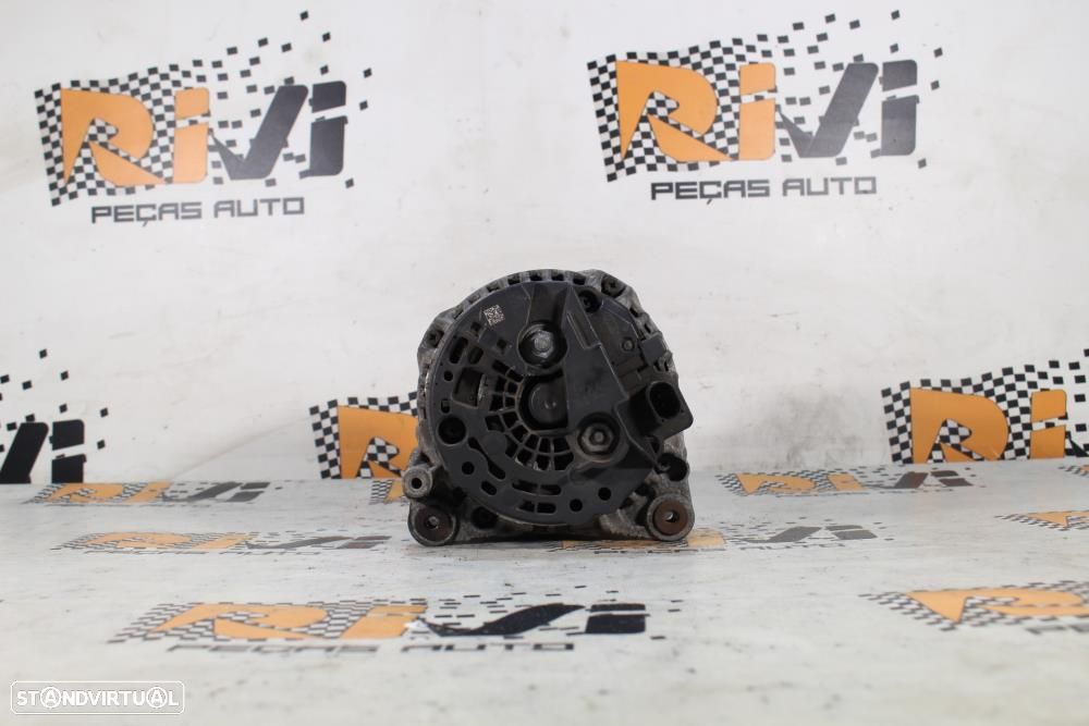Alternador Audi A4 (8K2, B8)  03G903016e / 0124525114 / 03G 903 016 E - 4