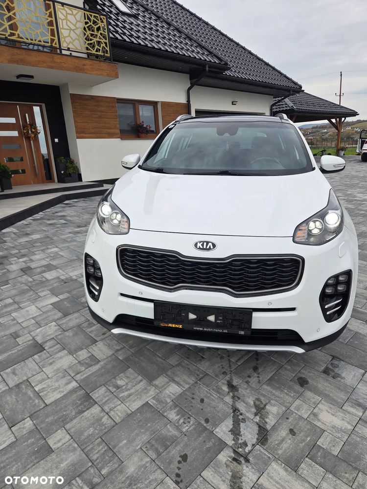 Kia Sportage 2,0 CRDI AWD GT Line - 4