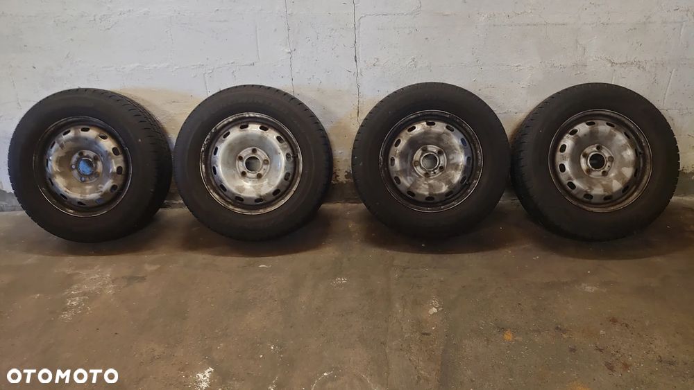 Komplet kół zimowych Opel Vivaro i inne - 1
