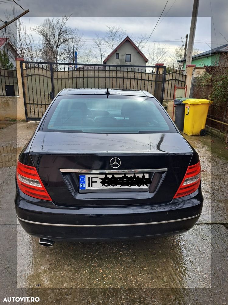 Mercedes-Benz C - 3