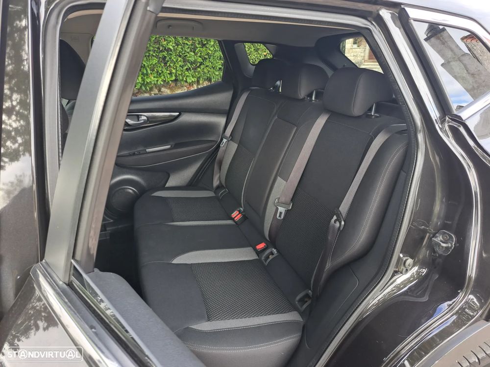Nissan Qashqai 1.5 dCi N-Style DCT - 31