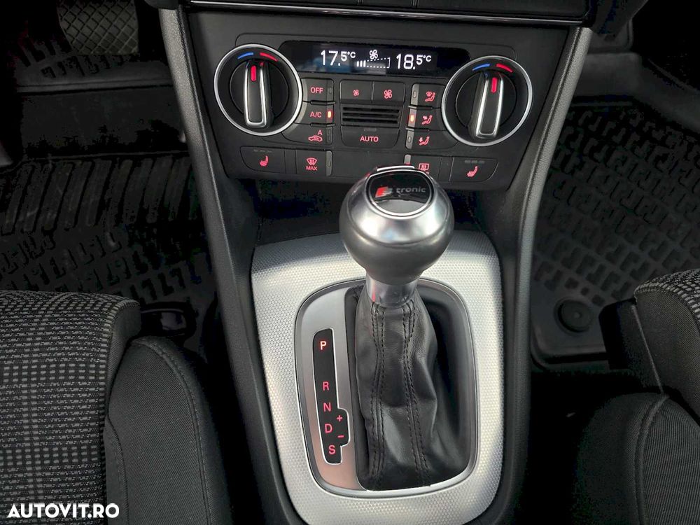 Audi Q3 1.4 TFSI Stronic Sport - 22