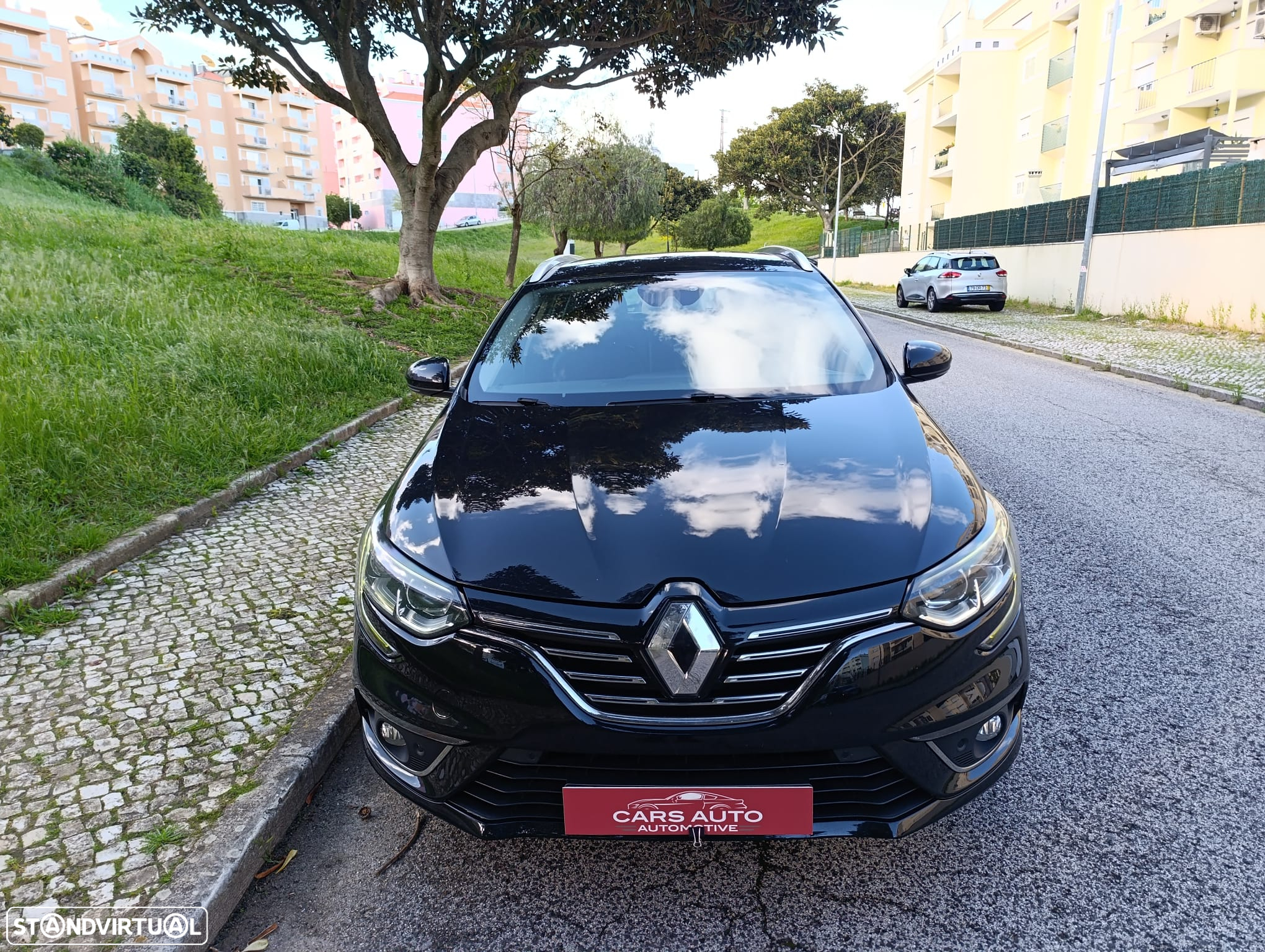 Renault Mégane Sport Tourer 1.5 dCi Bose Edition J18 - 4