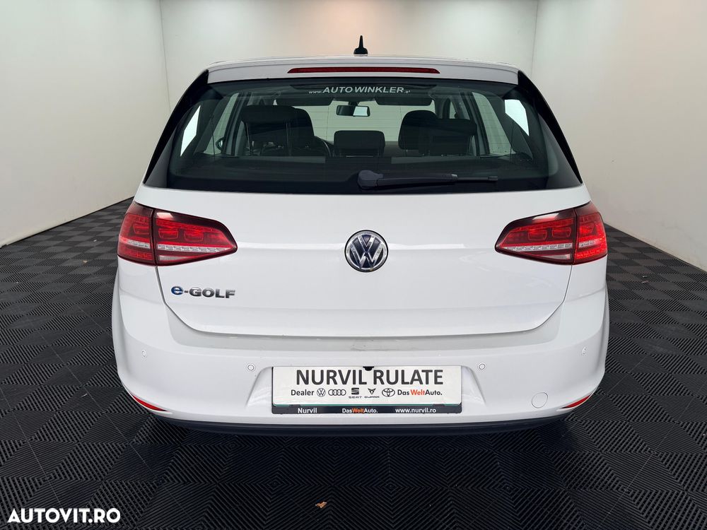 Volkswagen Golf - 13