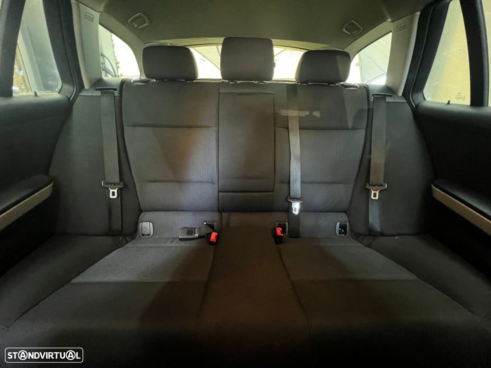 BMW 318 d Navigation - 20