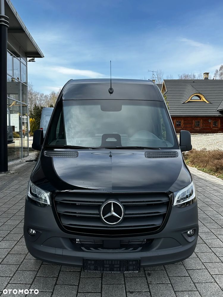 Mercedes-Benz Sprinter - 4