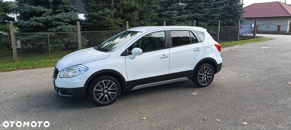 Suzuki SX4 S-Cross 1.6 DDiS Premium Plus 4WD - 3