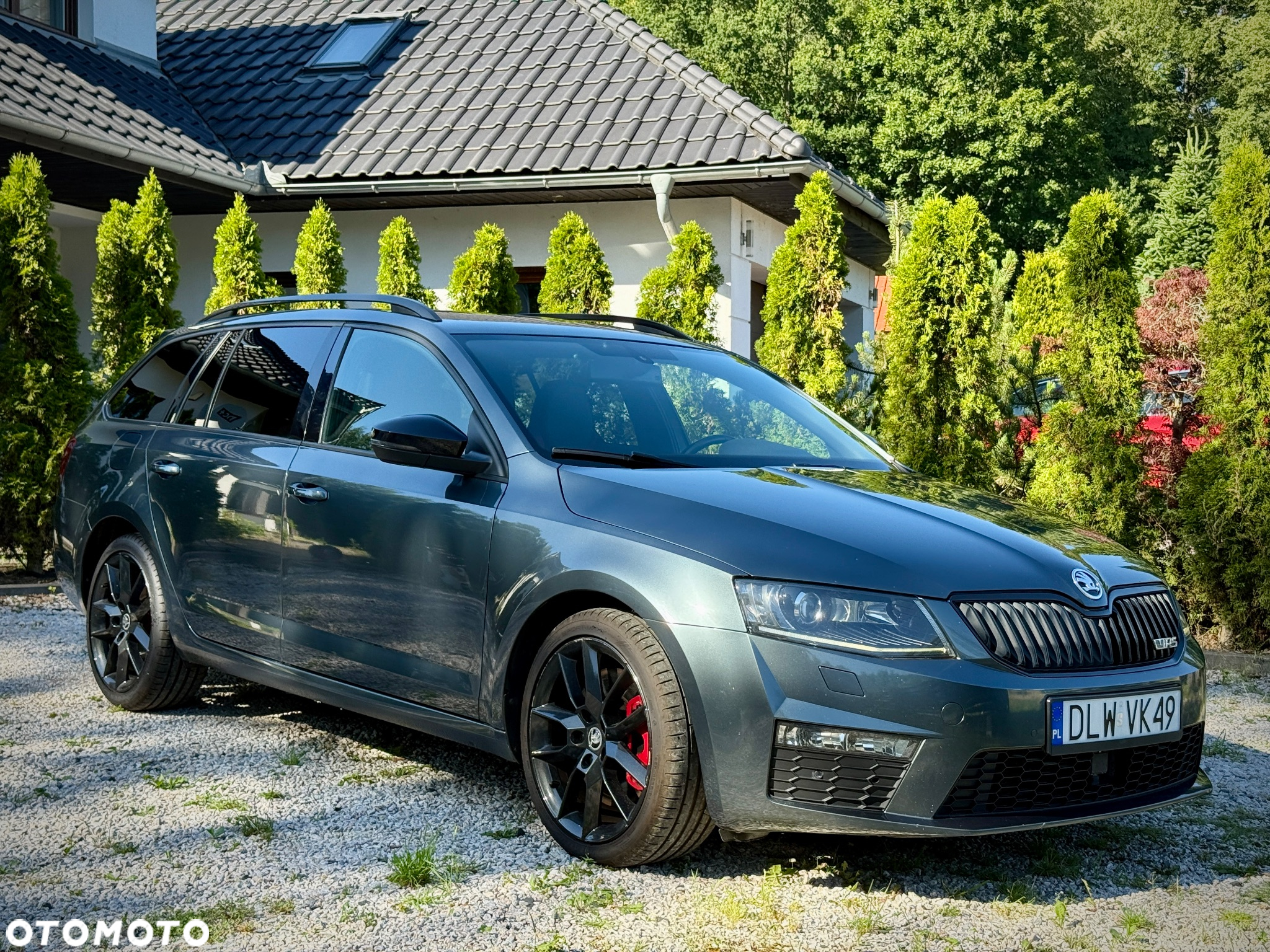 Skoda Octavia Combi 2.0 TDI DSG RS - 2