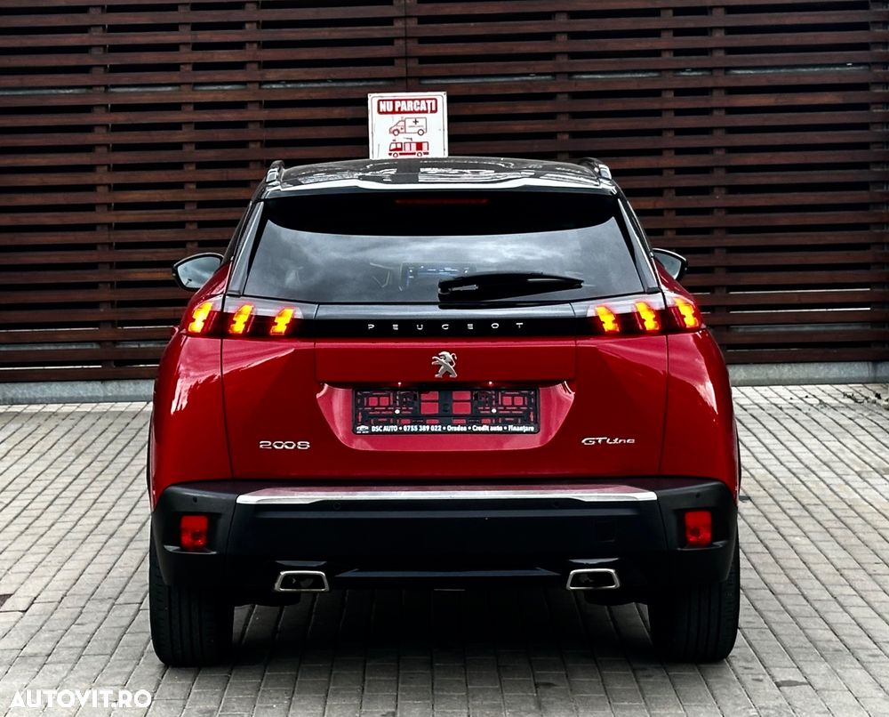 Peugeot 2008 PureTech 130 EAT8 GT Exclusive - 9