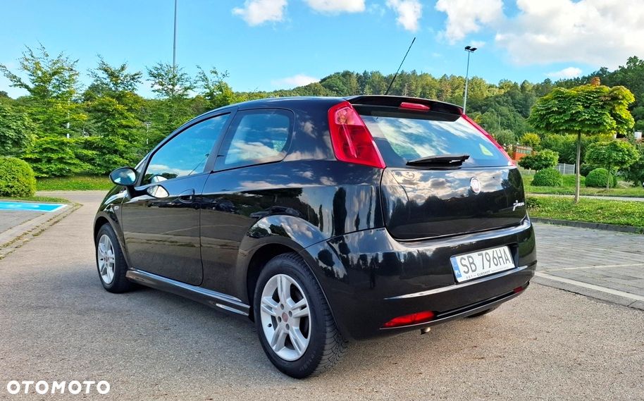 Fiat Grande Punto 1.4 8V Energy - 5