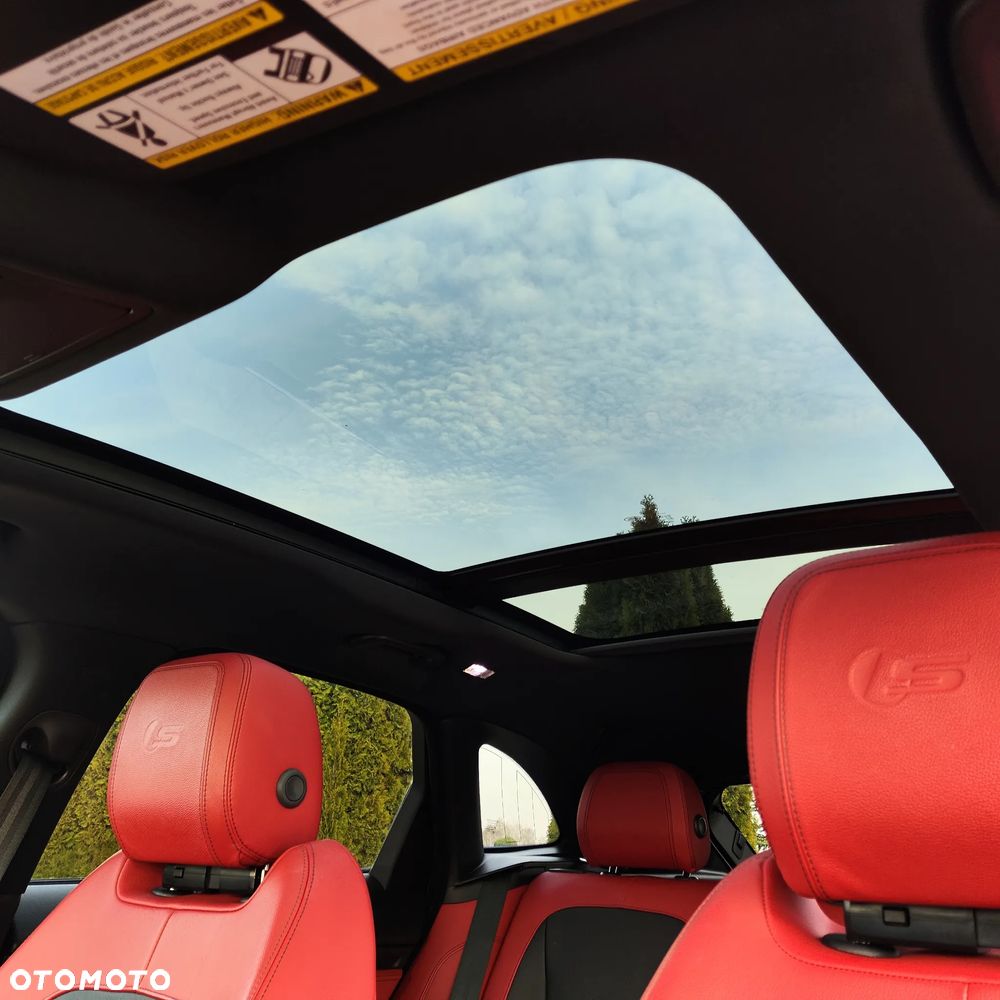 Jaguar F-Pace S AWD - 28