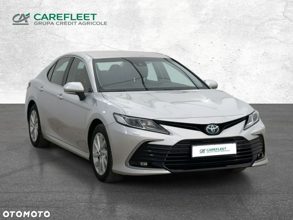 Toyota Camry - 3