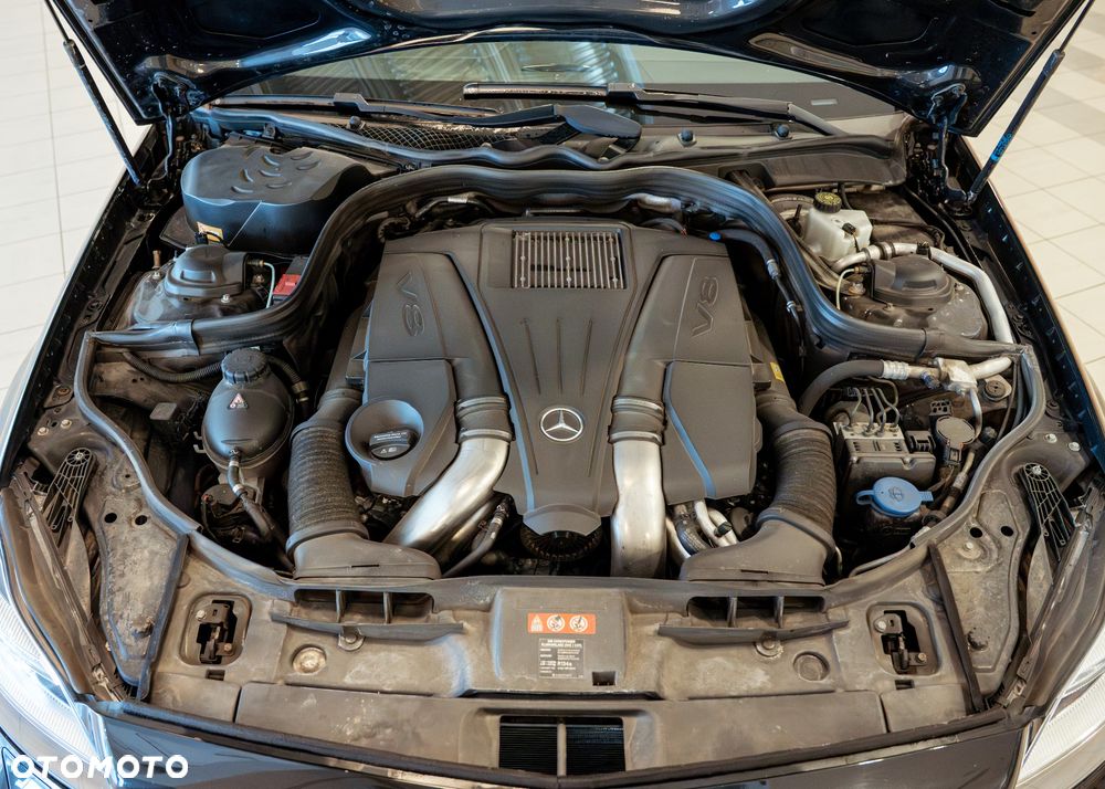 Mercedes-Benz CLS 500 4-Matic BlueEff - 33