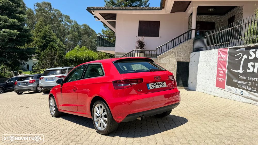 Audi A3 1.6 TDI (clean diesel) S tronic Ambition - 5