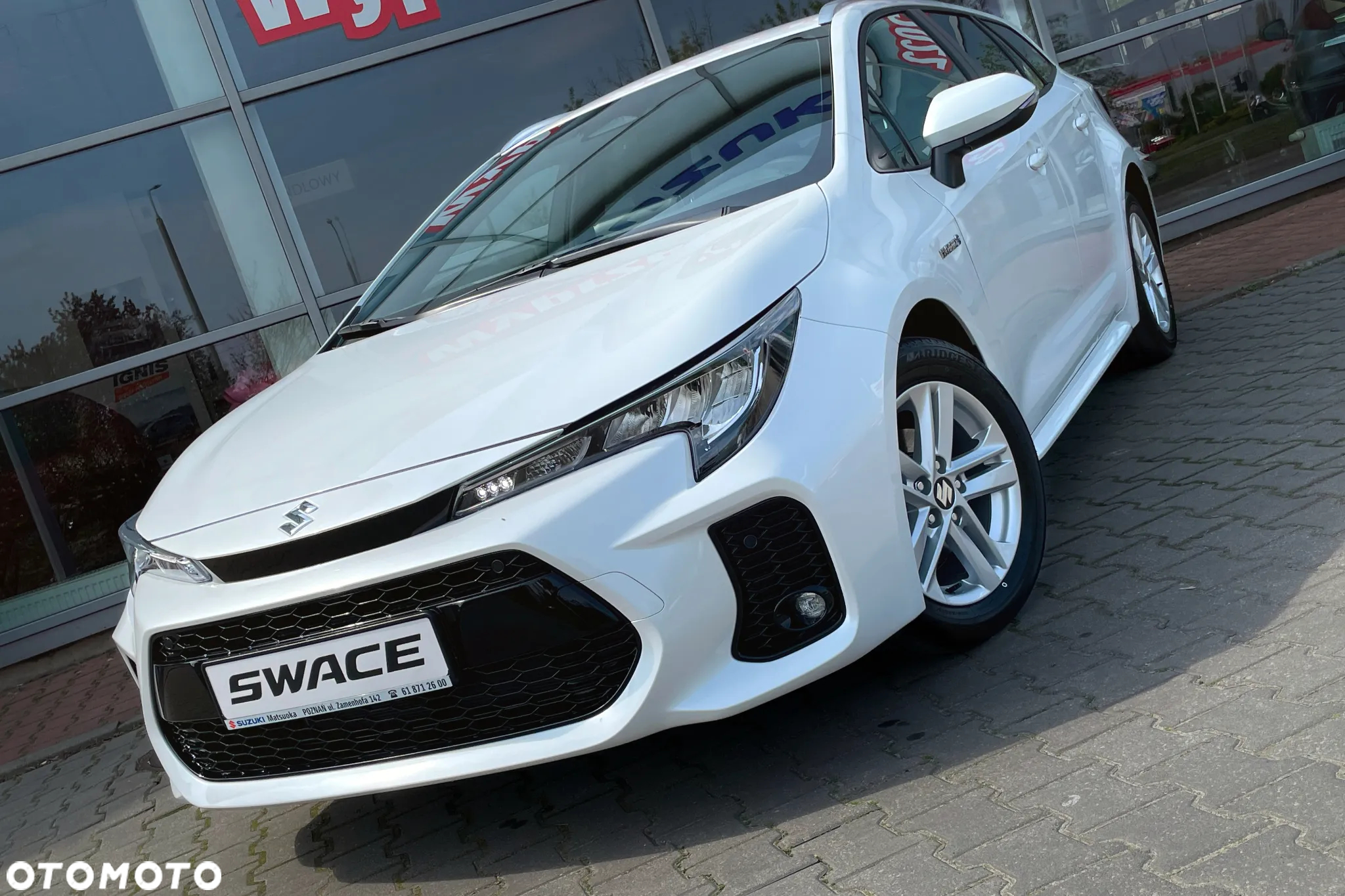 Suzuki Swace 1.8 Hybrid Premium Plus CVT - 5