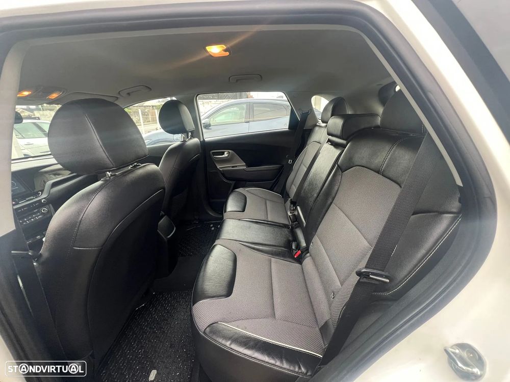 Kia e-Niro Vision - 18