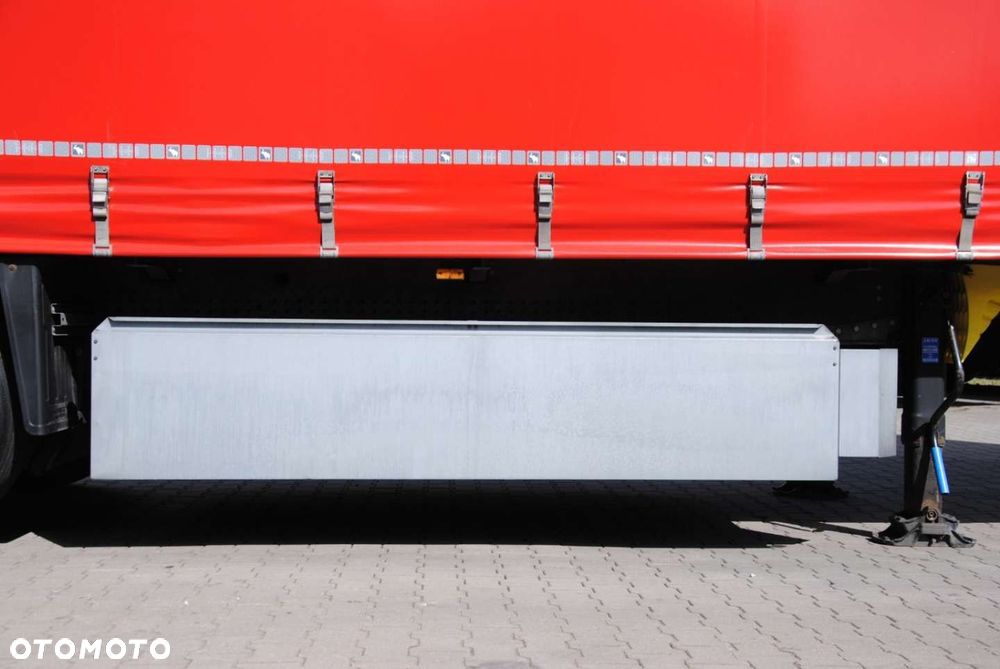 Schmitz Cargobull SCS kurtyna, podnoszona oś - 11