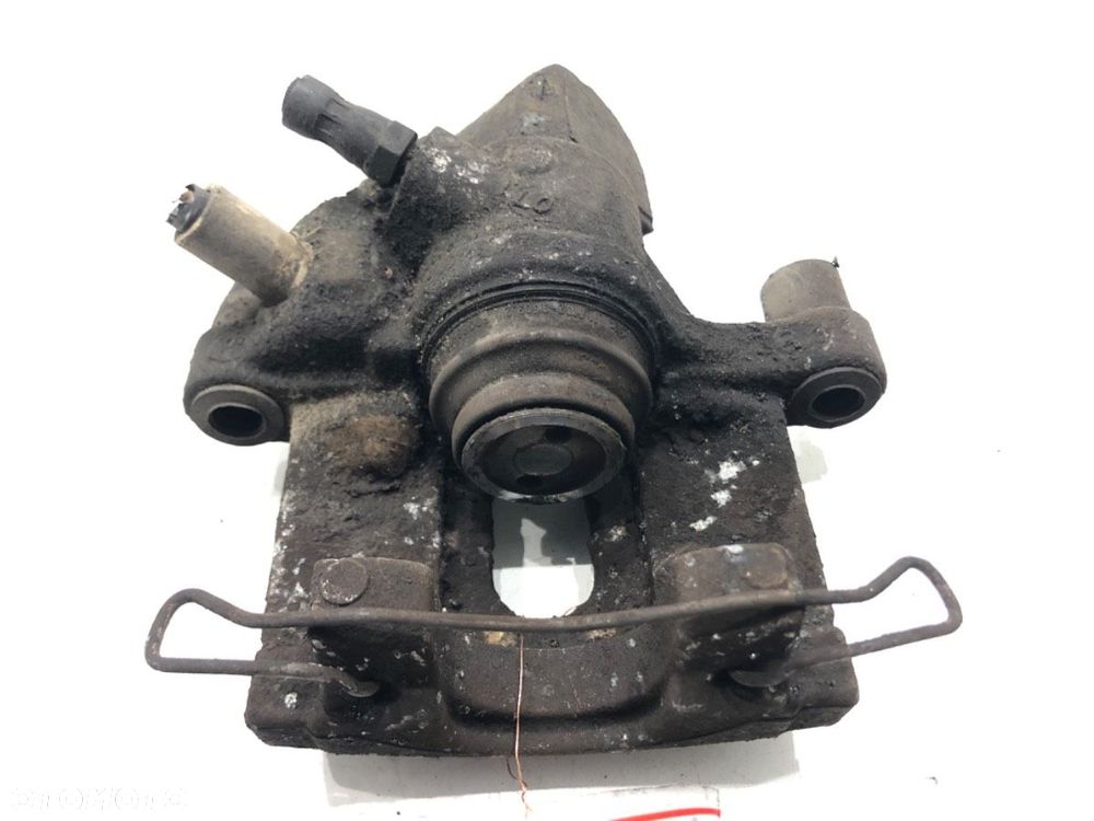 ZACISK PRAWY TYŁ  VOLVO C30 (533) 2006 - 2013 1.6 D2 84 kW [115 KM] olej napędowy 2010 - 2012 - 3