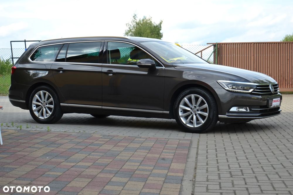 Volkswagen Passat - 8