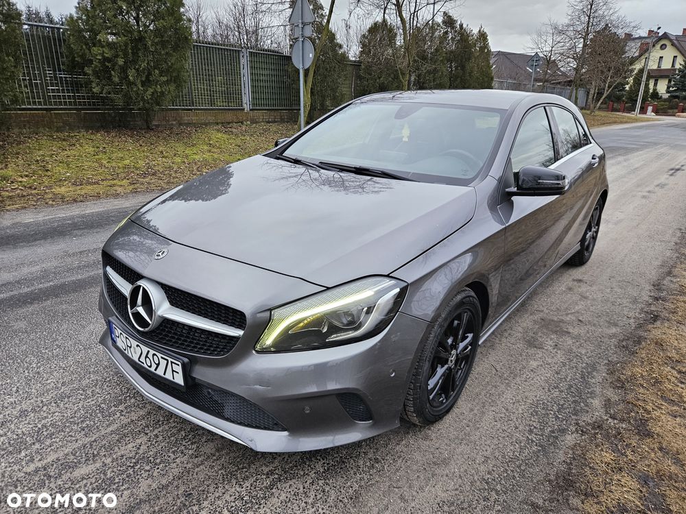 Mercedes-Benz Klasa A 180 7G-DCT StreetStyle - 4