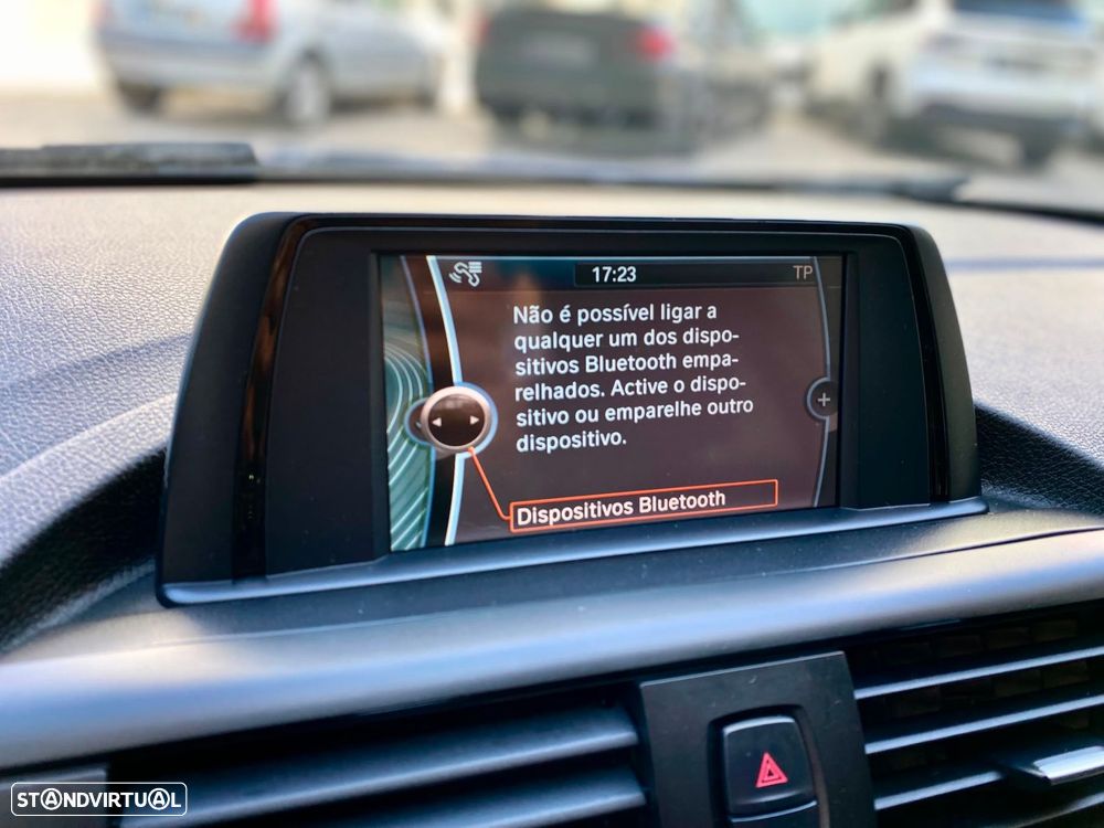 BMW 116 i Pack M — fotografia 11