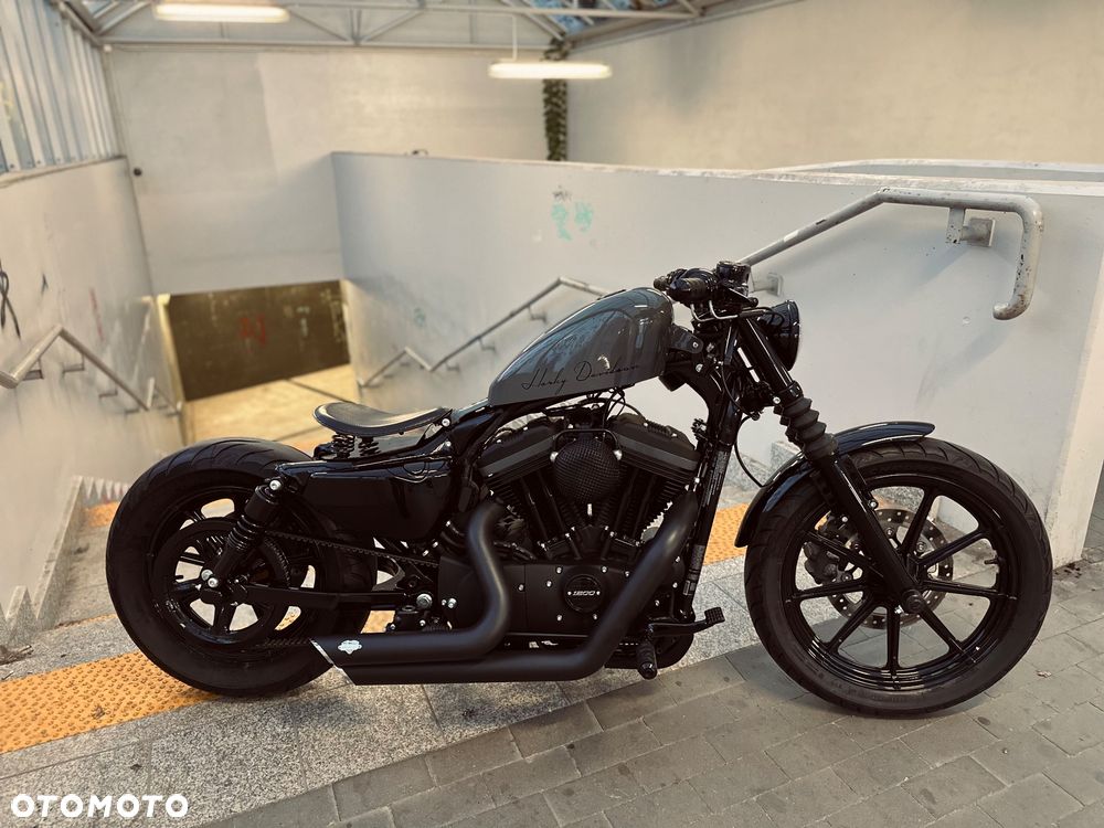 Harley-Davidson Sportster Iron 1200 - 1
