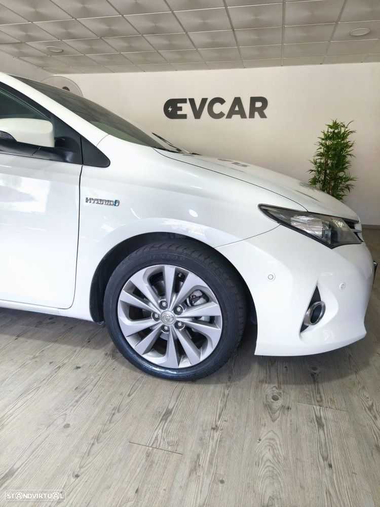 Toyota Auris 1.8 HSD Exclusive+Navi - 6
