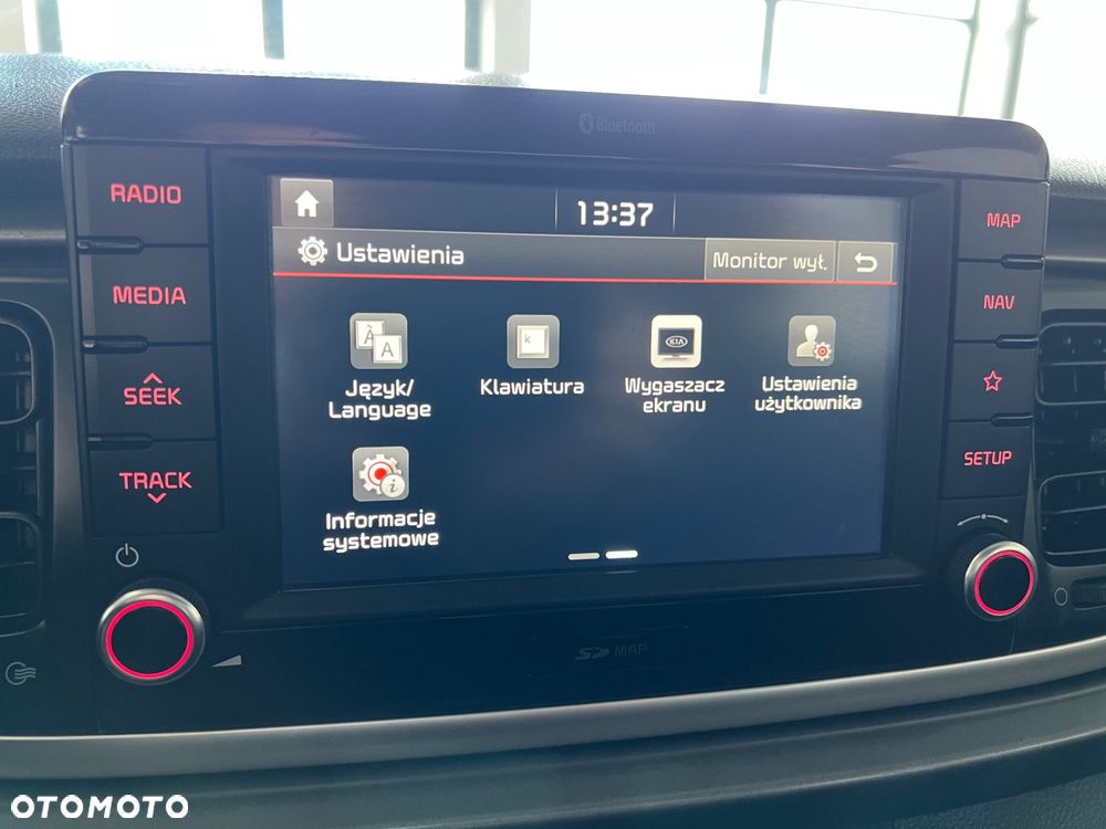 Kia Rio - 17