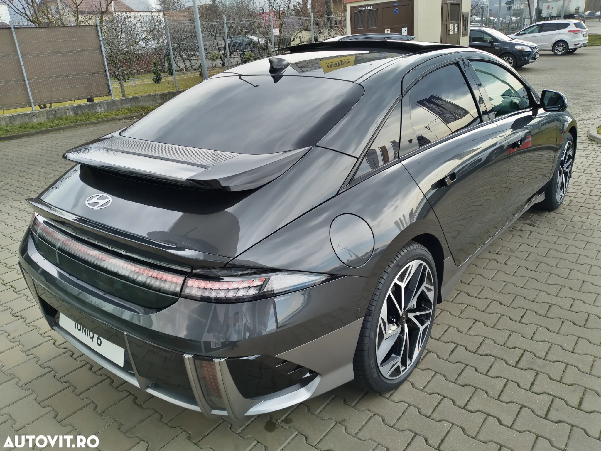 Hyundai IONIQ 6 BEV 77.4 kWh 325 CP 4WD Luxury - 2