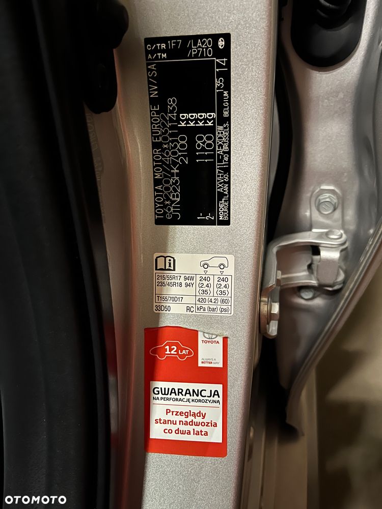 Toyota Camry 2.5 Hybrid Executive CVT - 34
