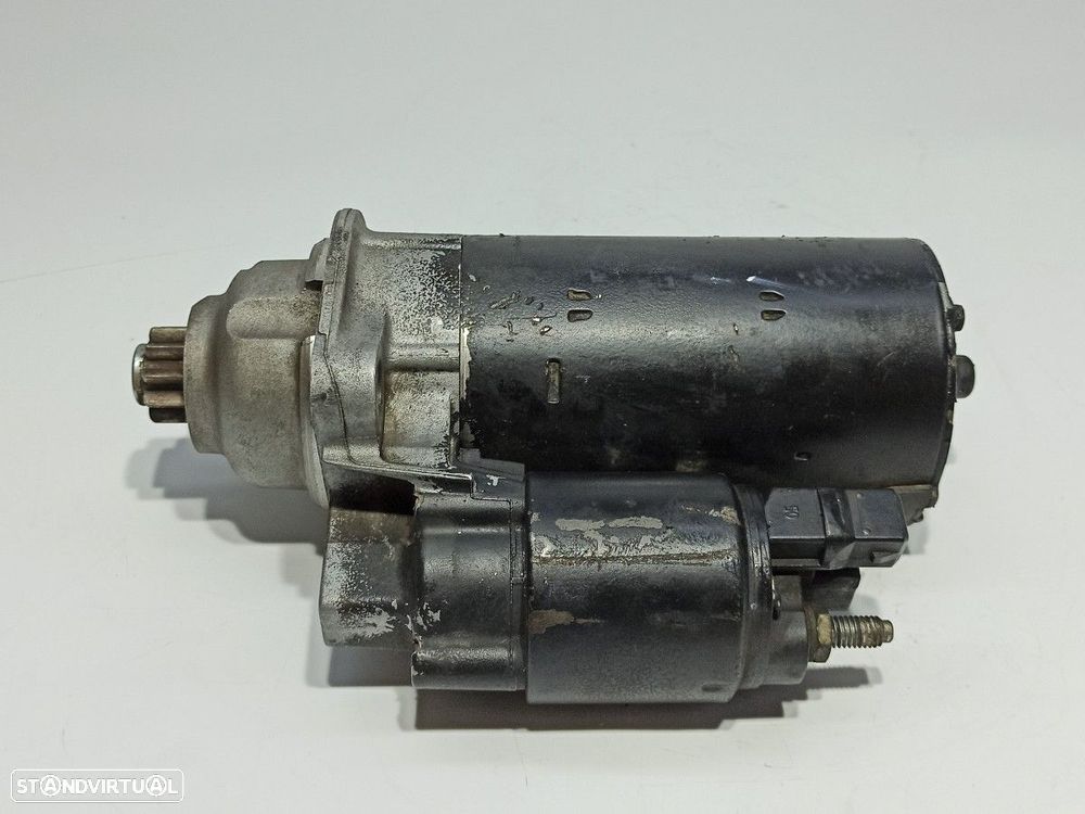 MOTOR DE ARRANQUE VOLKSWAGEN GOLF IV BERLINA (1J1) CONCEPTLINE - 2