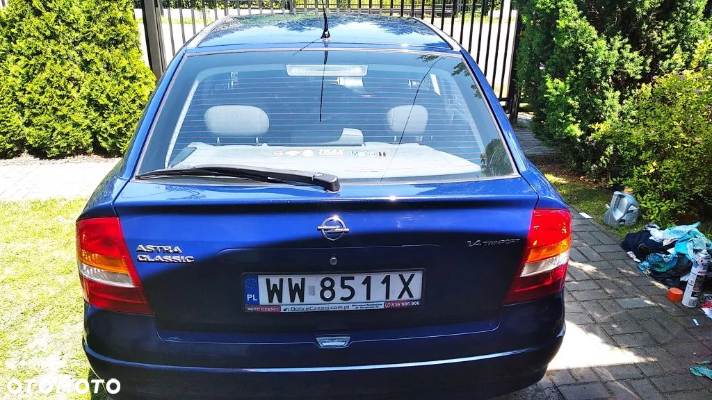 Opel Astra - 3