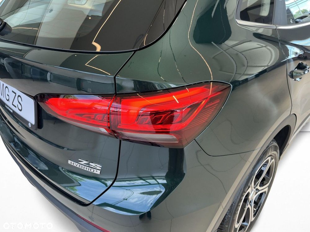 MG ZS Hybrid+ - 27