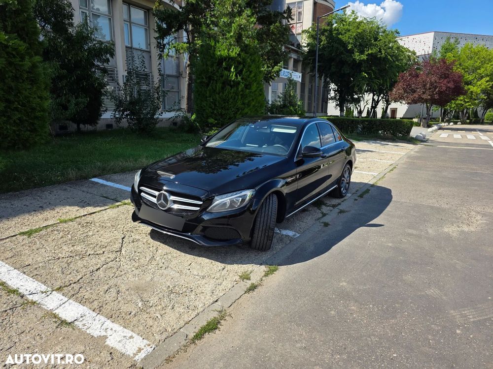 Mercedes-Benz C 220 d 4Matic 9G-TRONIC Avantgarde - 2