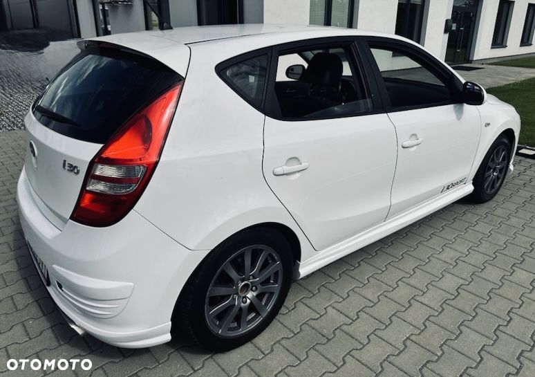Hyundai i30 1.6 Sport - 4