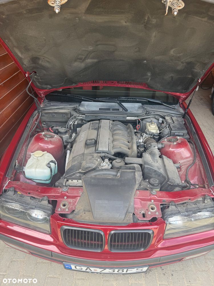 BMW Seria 3 - 15