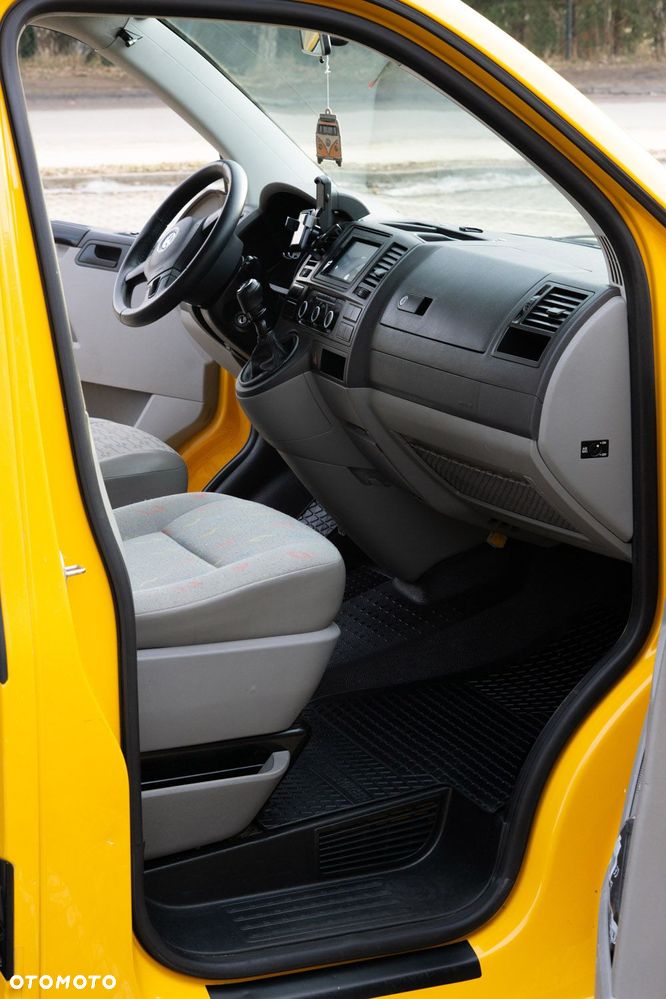 Volkswagen Transporter - 17