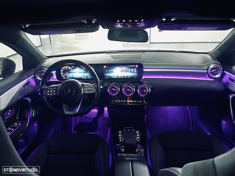 Mercedes-Benz A 250 e AMG Line - 7