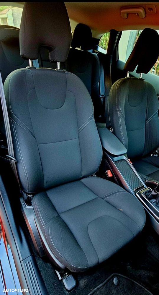 Volvo V40 D4 Kinetic - 15