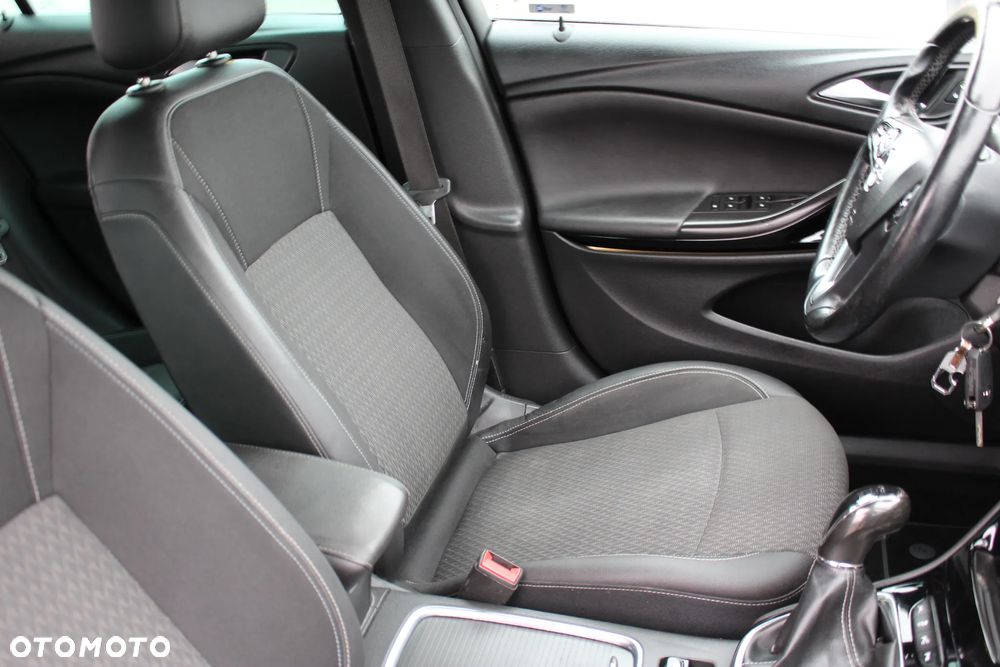 Opel Astra 1.6 D (CDTI) Innovation - 10