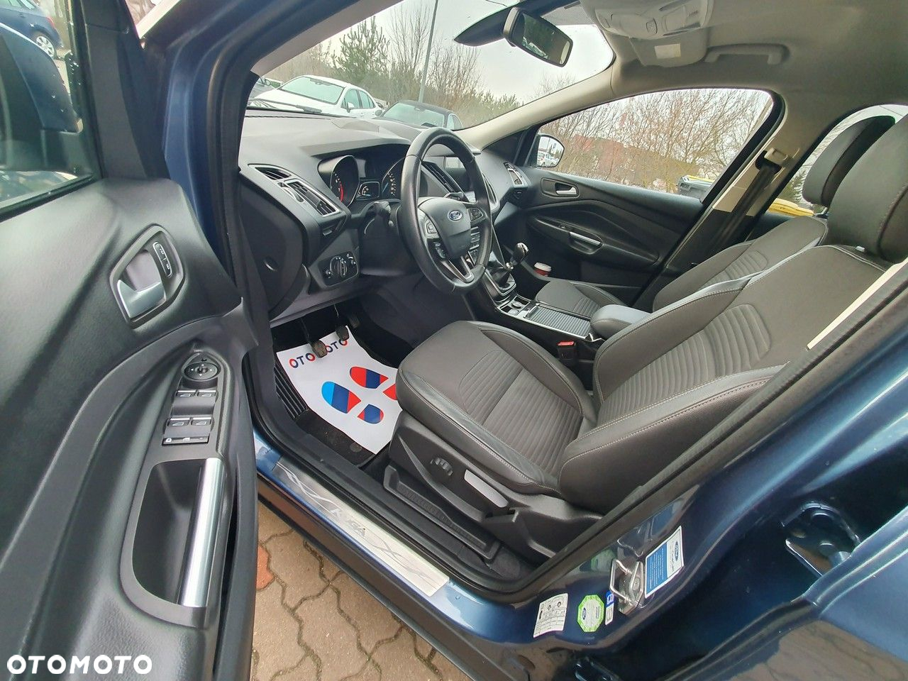 Ford Kuga - 6