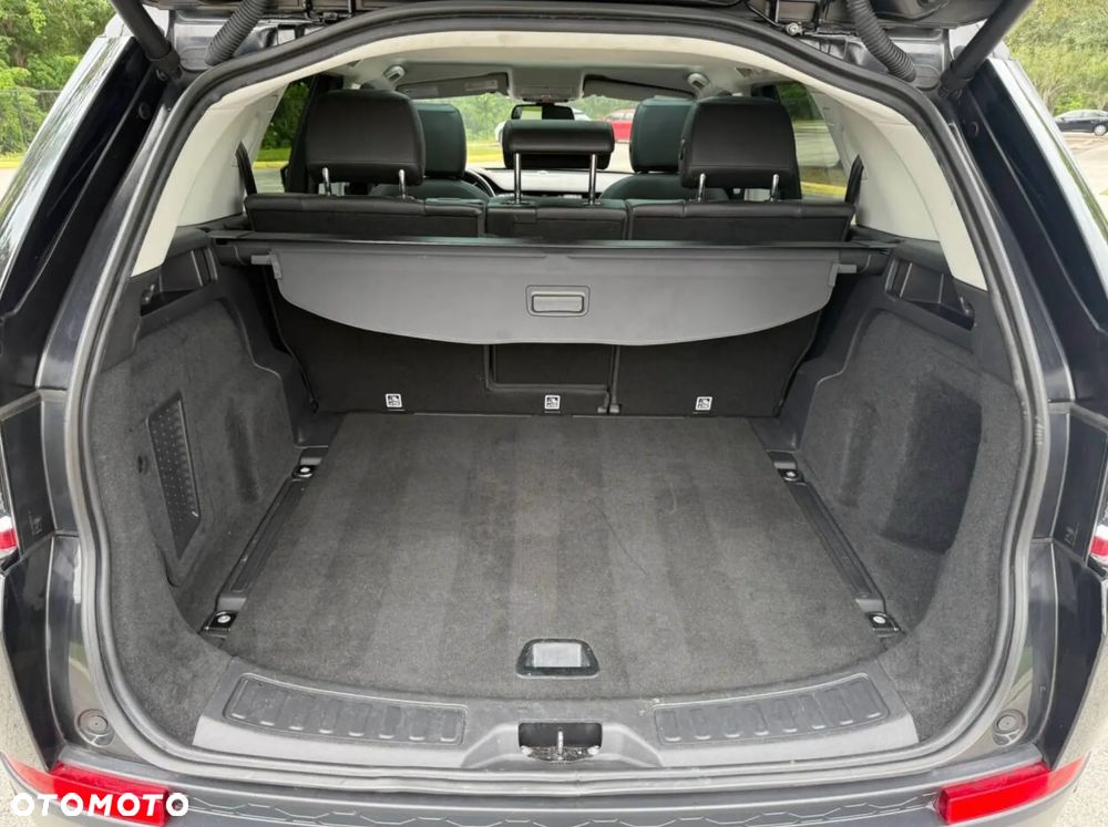 Land Rover Discovery Sport - 17
