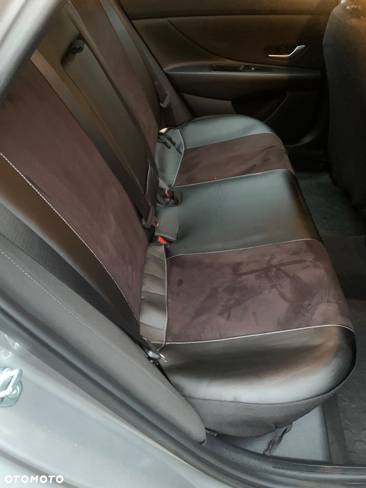 Hyundai Elantra 1.6 Smart CVT - 9